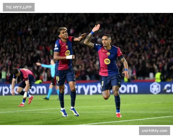 亚马尔侧钩破门惊艳全场，拉菲尼亚坦言替补席看呆