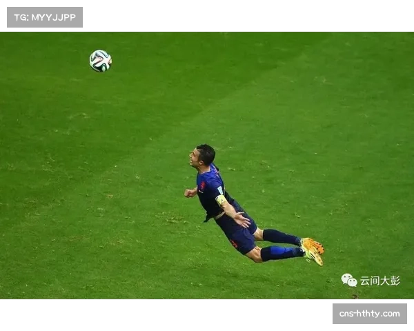 “特鲁宾补时冲顶破门,门将进球引发光明球场狂欢” “特鲁宾补时冲顶破门,门将进球引发光明球场狂欢”